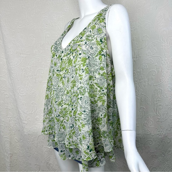 Lane Bryant Modern Swing Double-Layer Floral Chiffon Sleeveless Top - Picture 4 of 15
